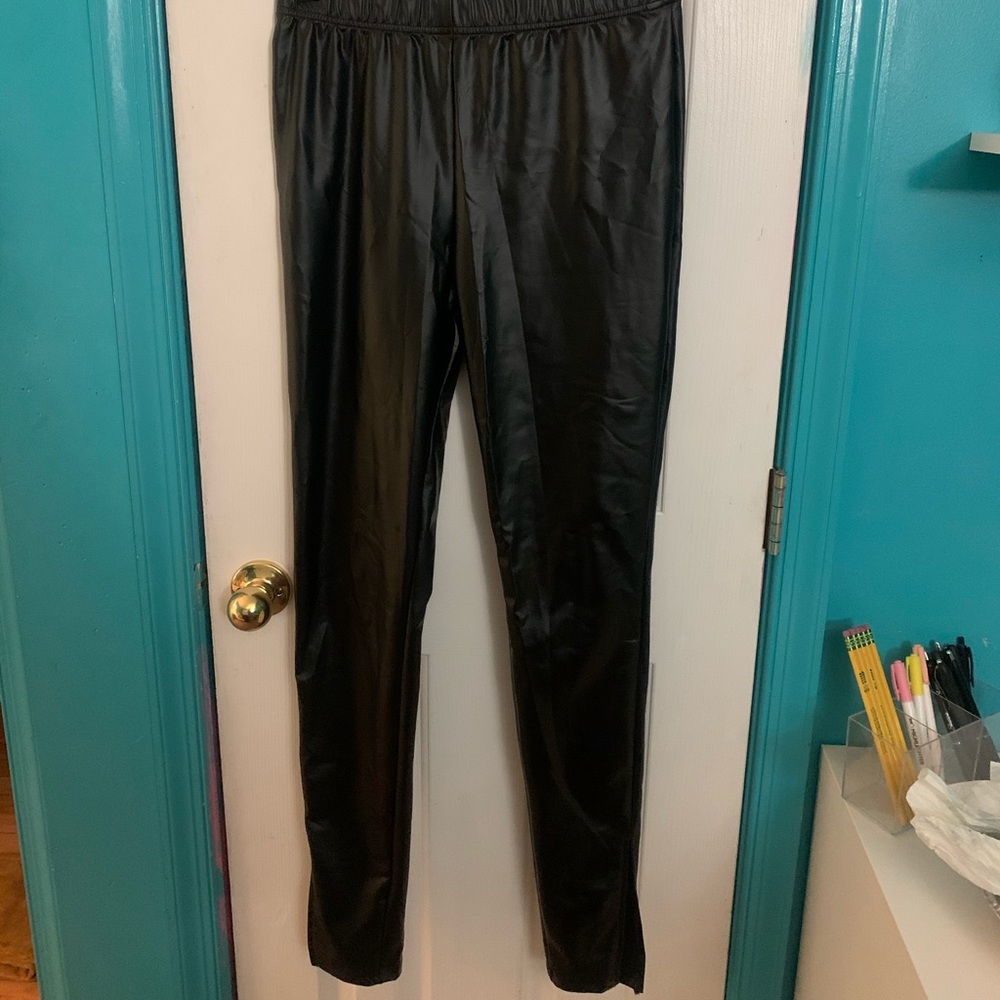 Shein faux leather leggings Sz medium